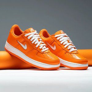 NIB Nike Men's Air Force 1 Low Retro Jewel FJ1044-800 Orange
